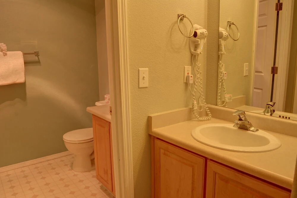 Waters Edge 112 - 1 Br Condo