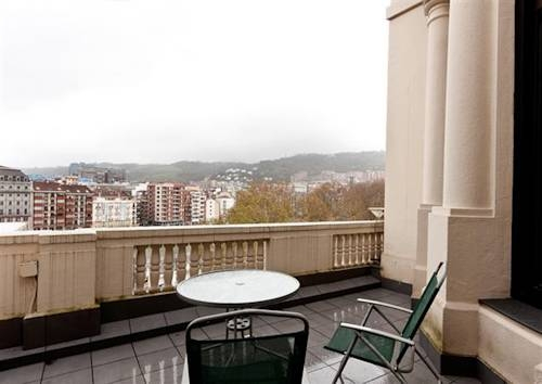 Arriaga Apartments