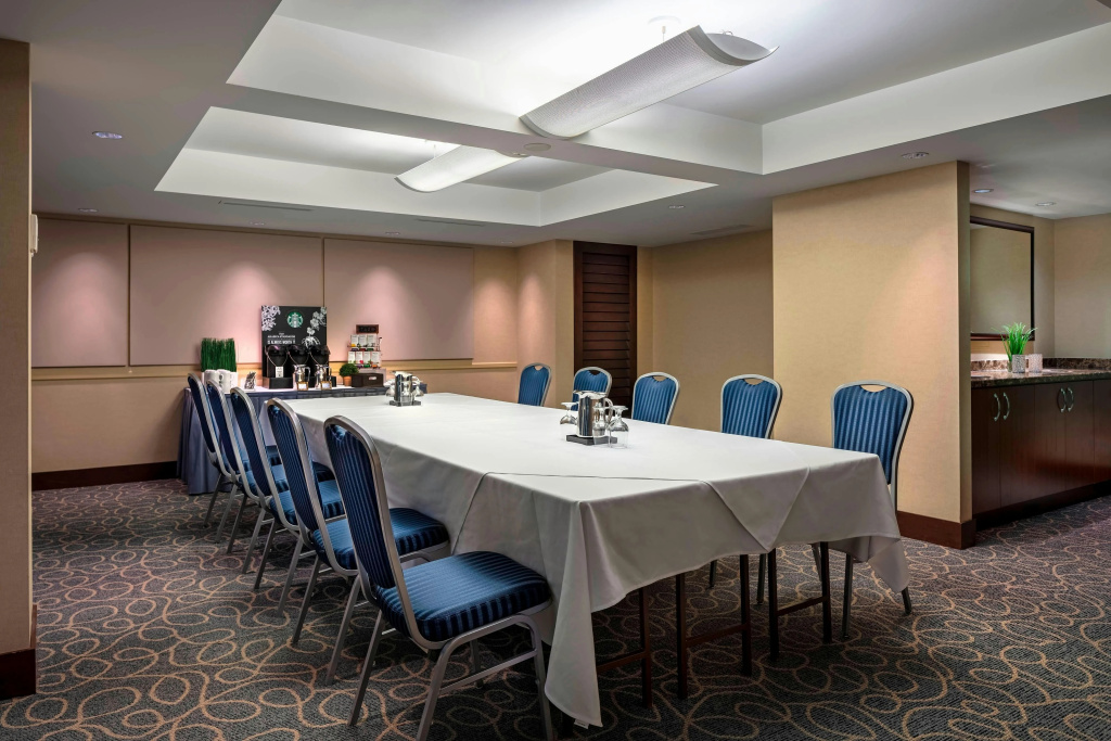 Delta Hotels by Marriott Burnaby Conference Centre