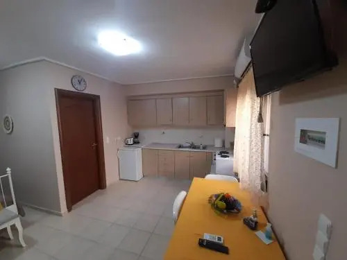 Nikos Studio