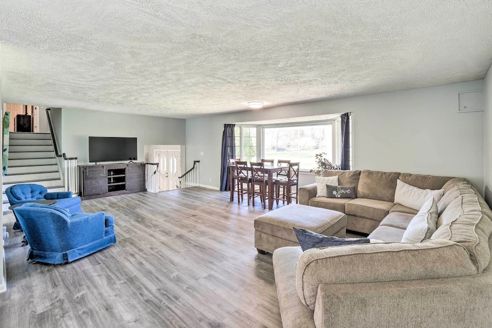 Spacious Getaway w/ Heated Private Pool!