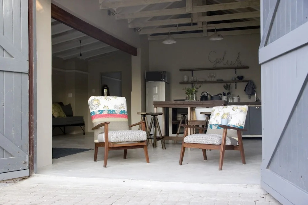 Avo&Oak Guesthouse