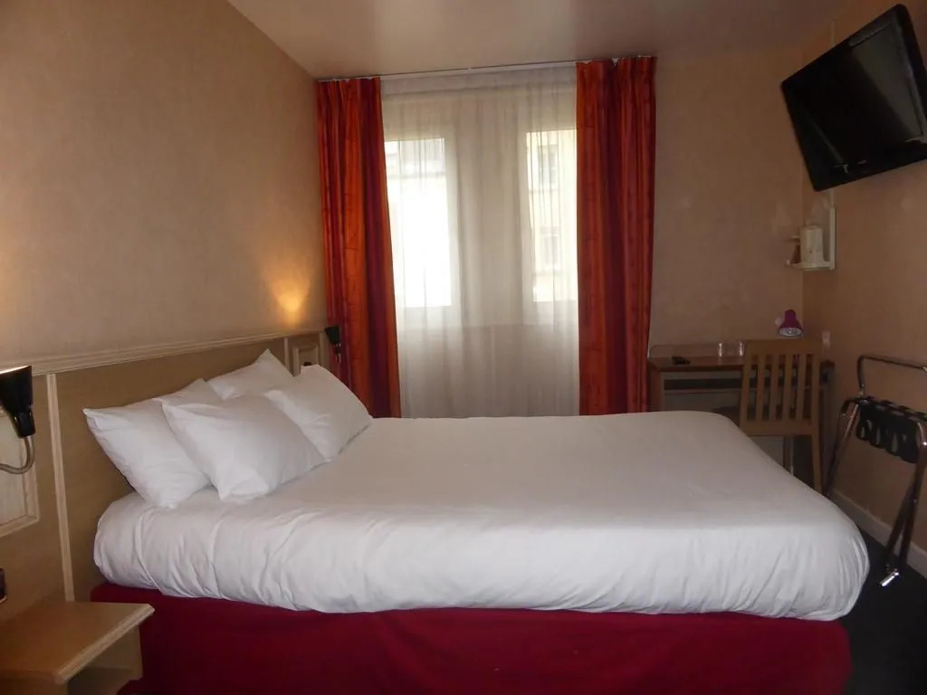 Hotel De Paris Saint Georges