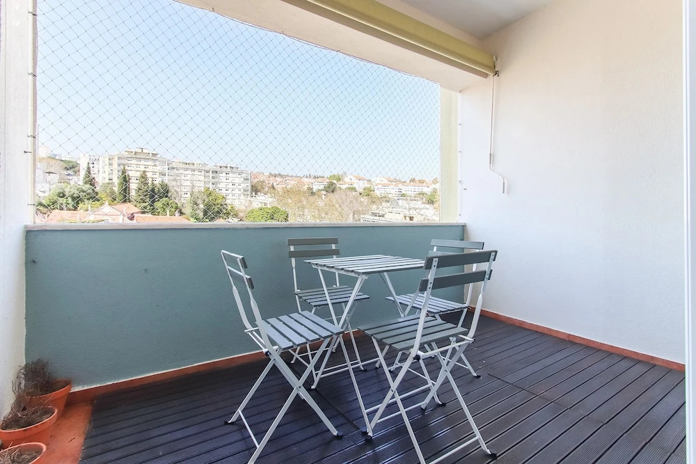 Olivais Balcony by Homing