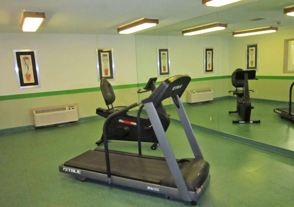 Extended Stay America Suites - West Palm Beach - Northpoint Corporate Park