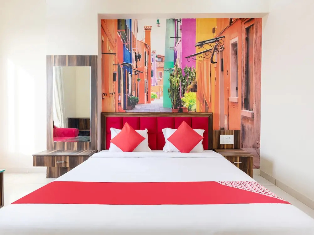 Oyo 40909 Shiv Palace