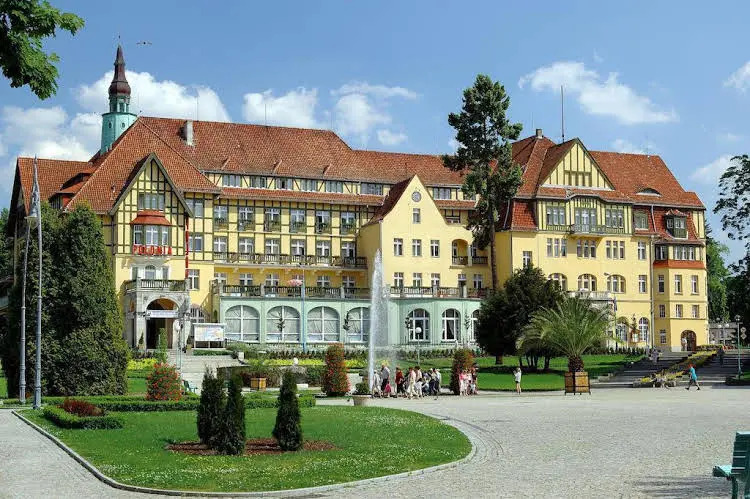 Polonia