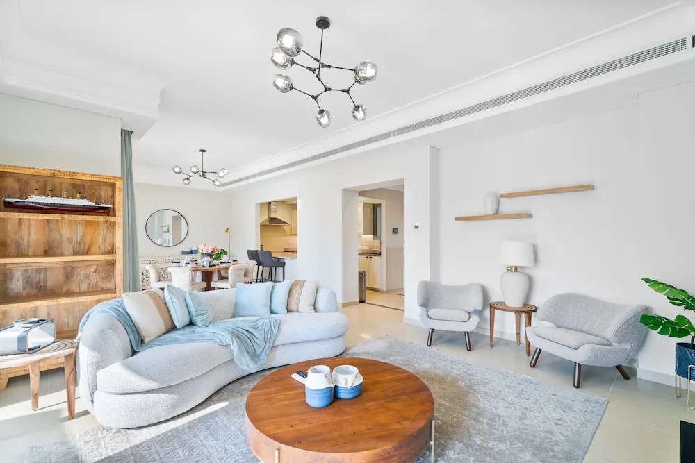 Nasma Holiday Homes - Al Hamra Village