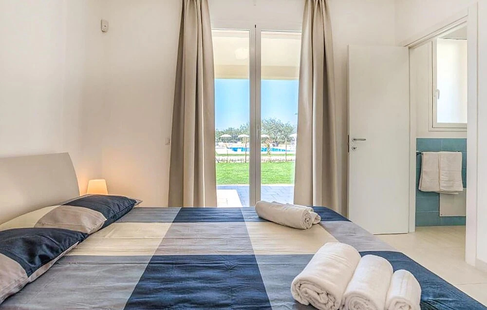 Beautiful Home in Santa Croce Camerina With Wifi, 4 Bedrooms and Outdoor Swimming Pool