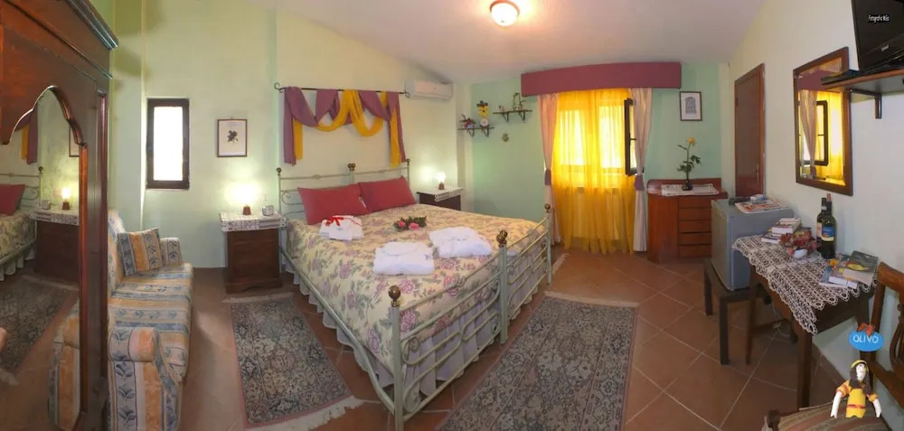 Paradise in Tuscany Villa Gelsomino for 810 People