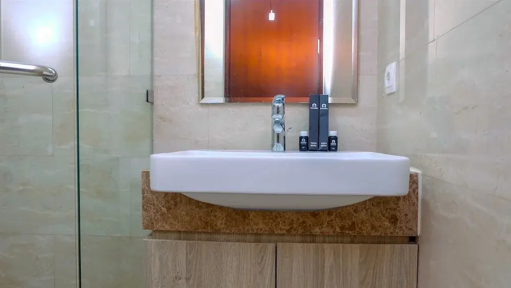 Best Choice 2BR Apartment at Menteng Park with Bathtub