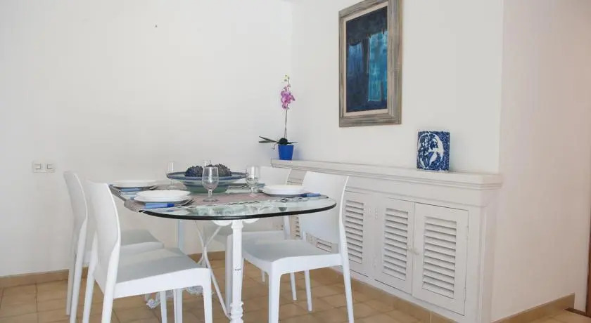 Apartamento Porto Cari I