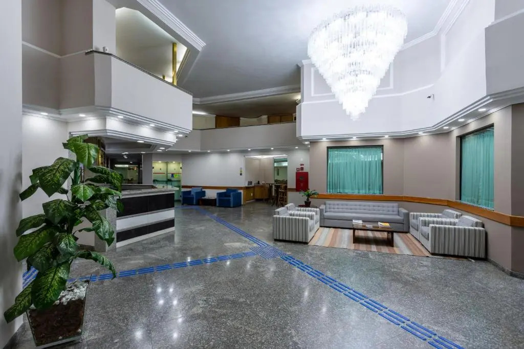 Hotel Augusta Boulevard