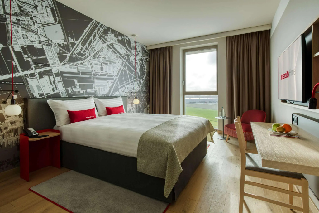 IntercityHotel Amsterdam Schiphol Airport