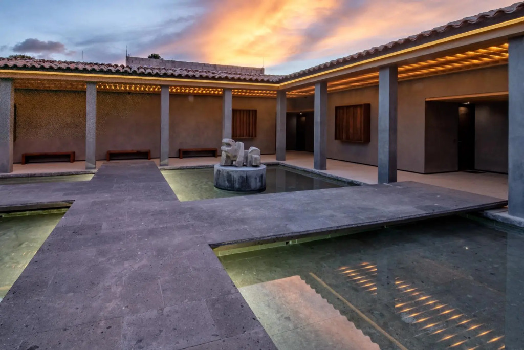 Uvence Garden Hotel