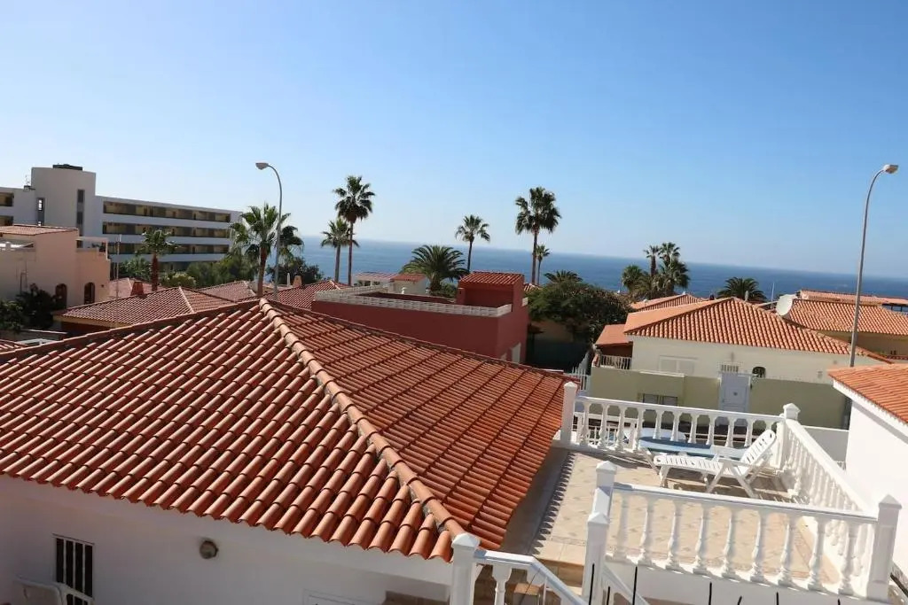 Villa Sueño Azul With a heated swimming pool