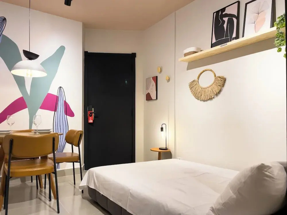 Champs Elysees Business Residence