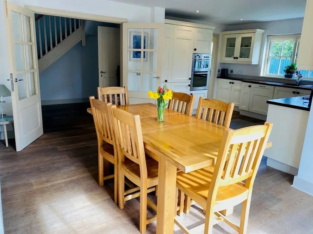 Bright Modern Welcoming Home Easy Stroll Along Pathway Into Kenmare Town
