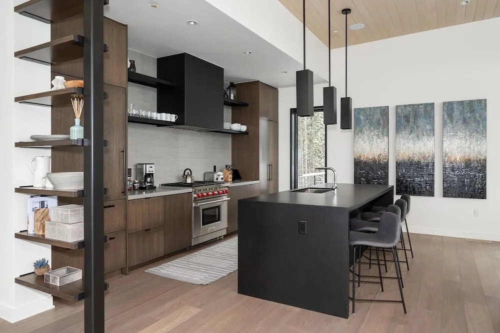 5 Thistle Way 4 Bedroom Home by Moonlight Basin Lodging