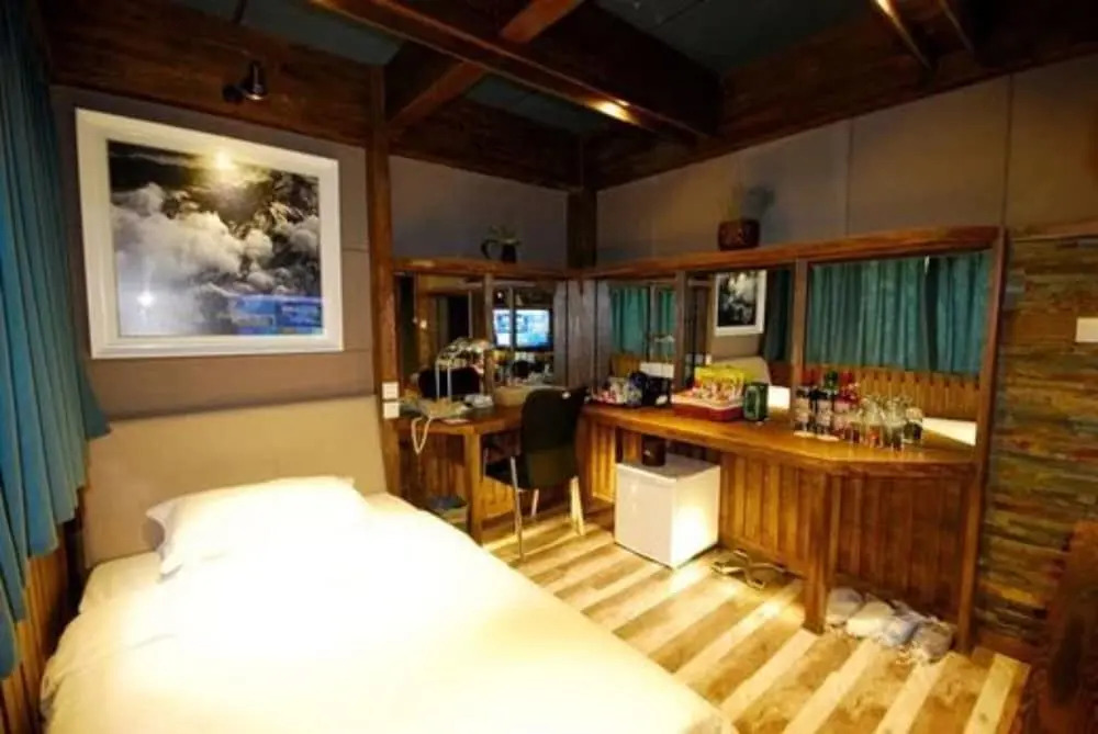Yema Silk Road Inn