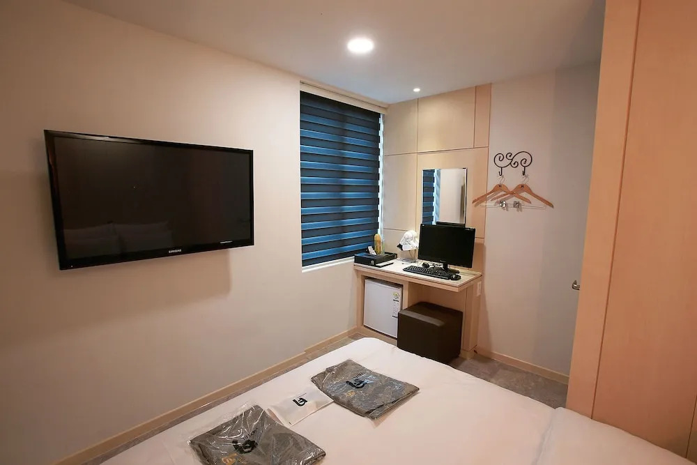 Pyeongtaek Wol Hotel