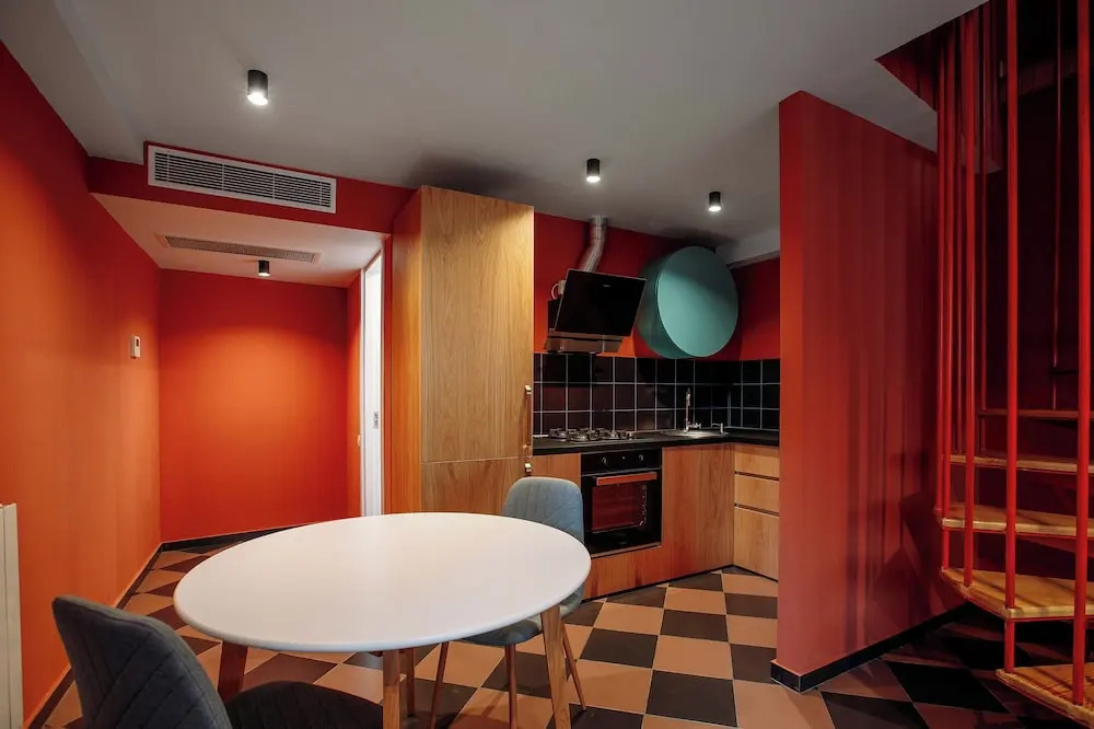 Urban Apartments 23