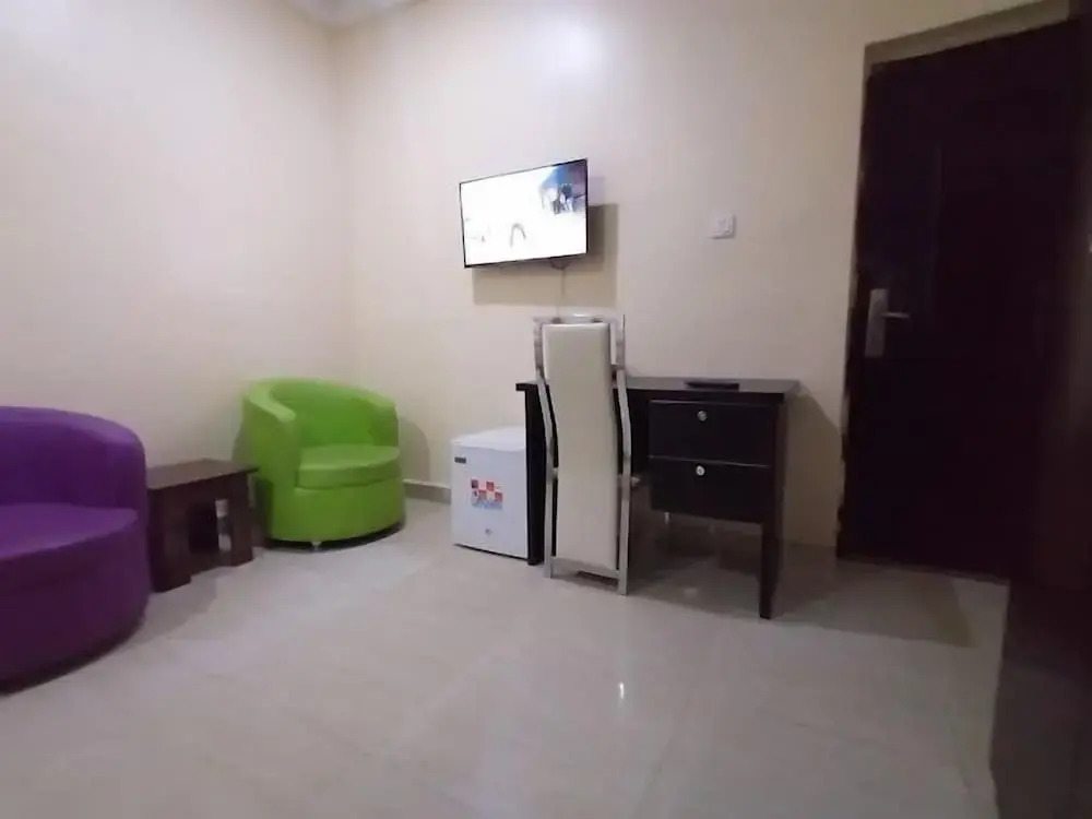 Swiss Pyramid Suites