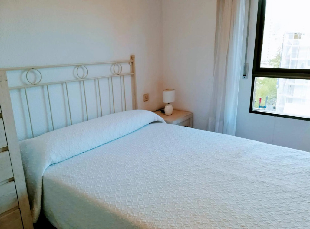 Los Gemelos 2 sin aire acondicionado - Aloturin Benidorm