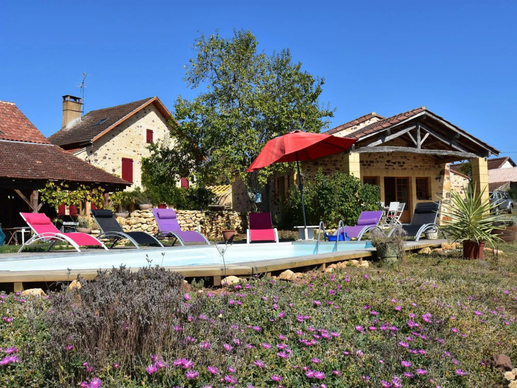 Tranquil Escape in Dordogne