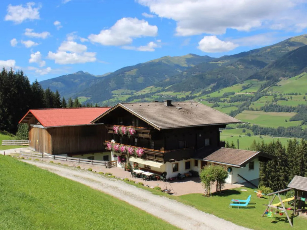 Holiday Home Umbichl by Interhome