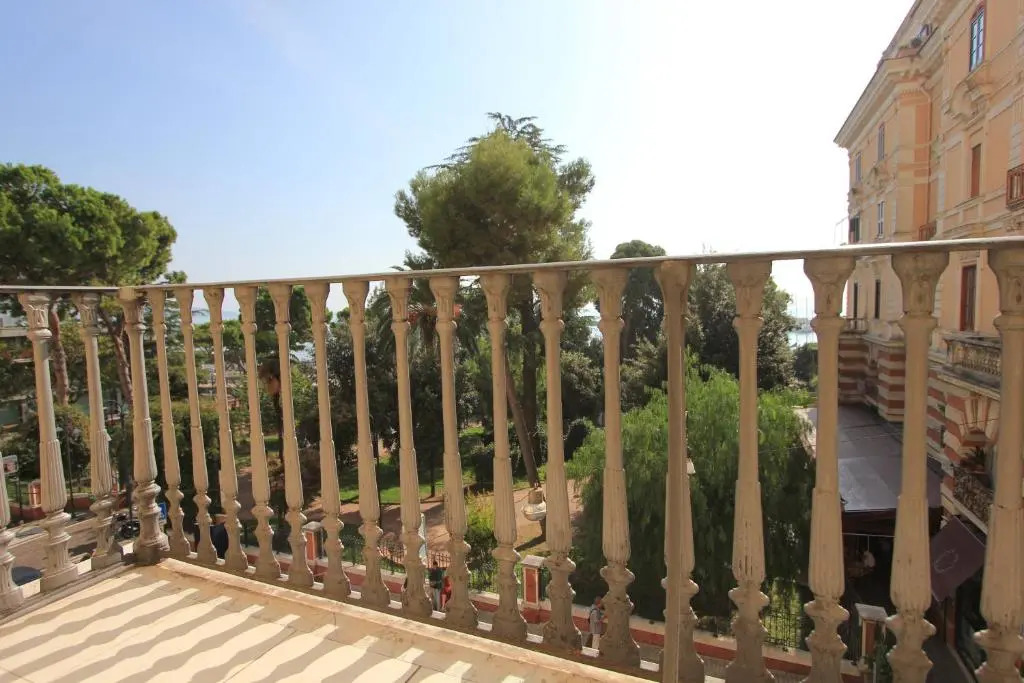B&B Vitruvio Suites