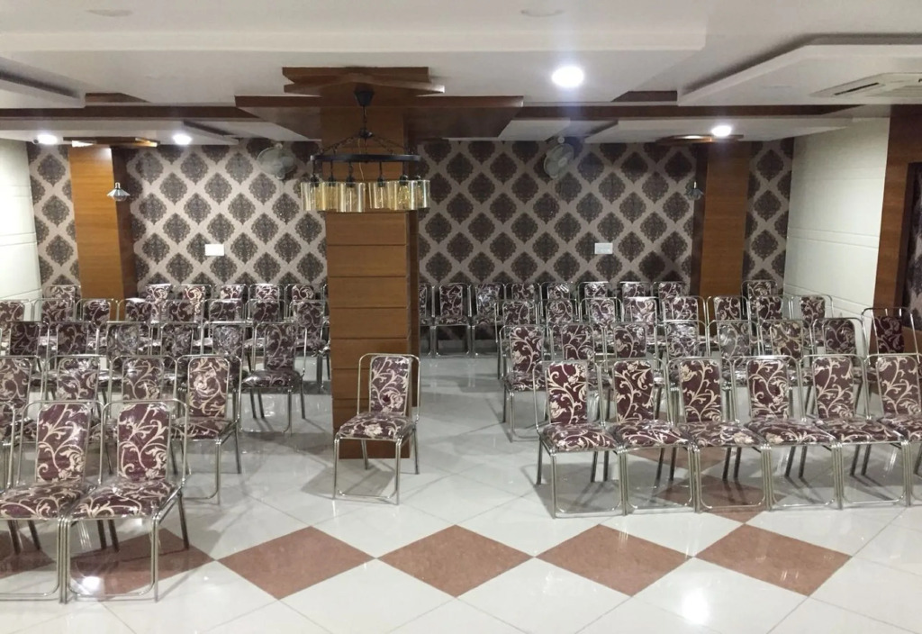 Hotel Olive Greens Near Jaipur International Airport