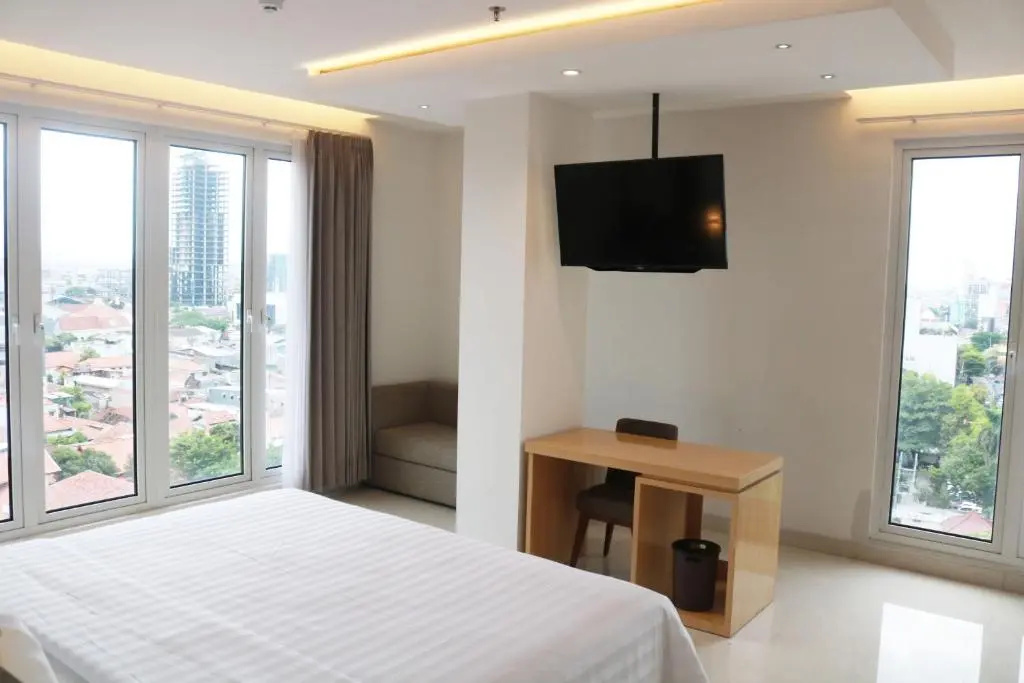 Surabaya River View Hotel