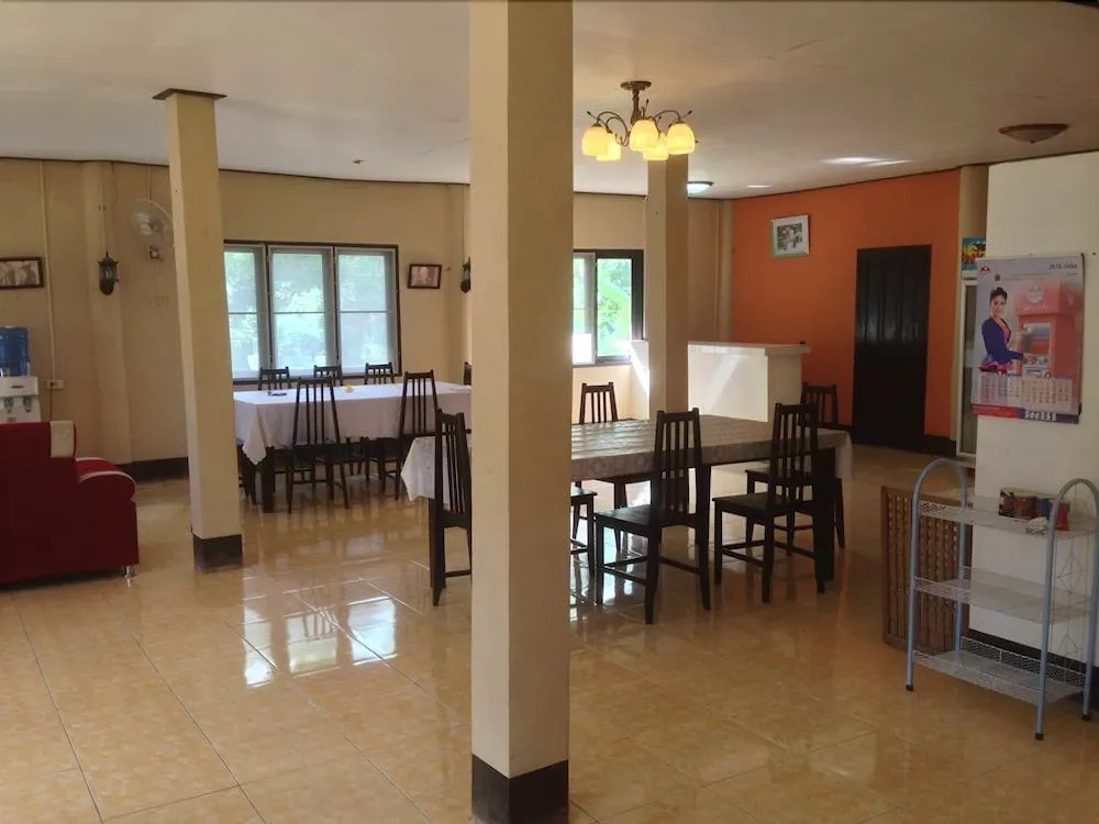 Somsiri Resort Vang Vieng
