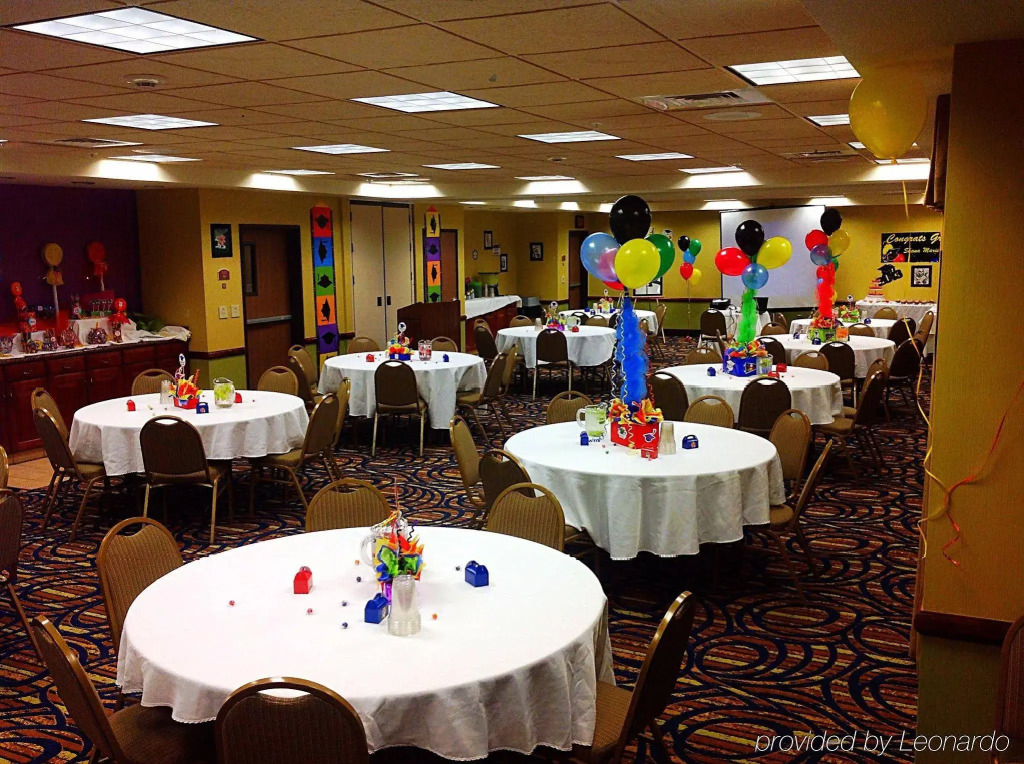 Holiday Inn Express & Suites Barstow - Route 66 by IHG