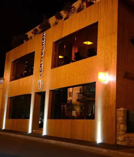 Zenti Plaza Hotel