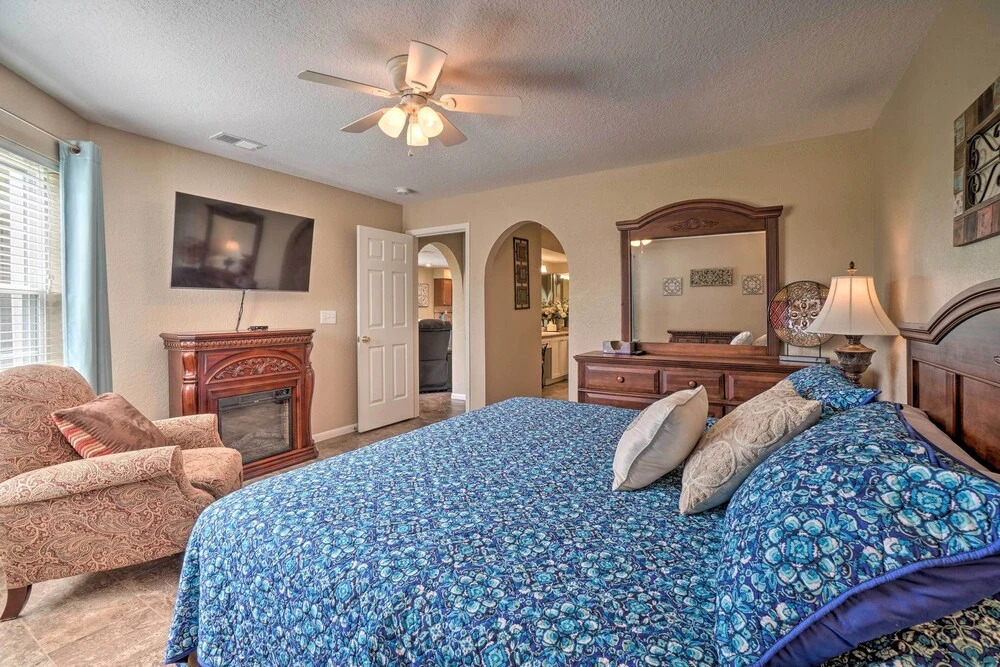 Branson Resort Condo w/ Scenic Patio & Pool Access