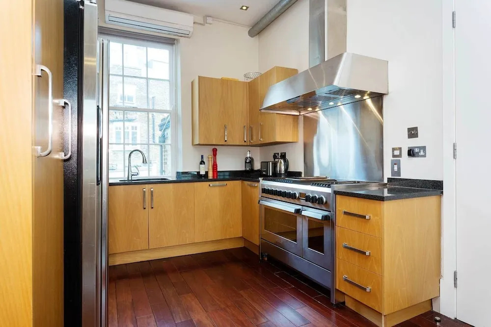 Sophisticated Kensington