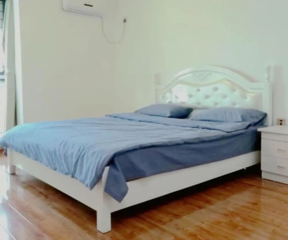 Big White's Home Xincheng Branch