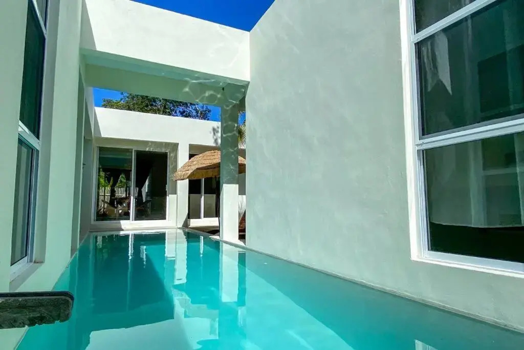Villa Kuxtah, Beautiful bungalow with Private Pool