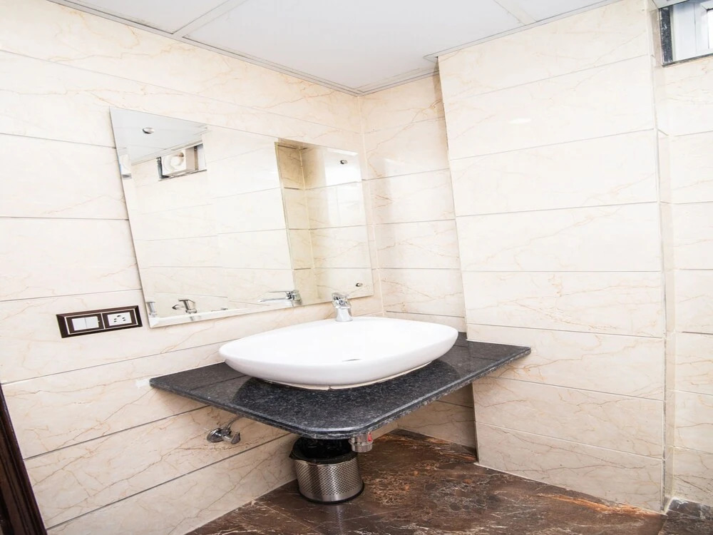 OYO 14562 Rishabh Guest house