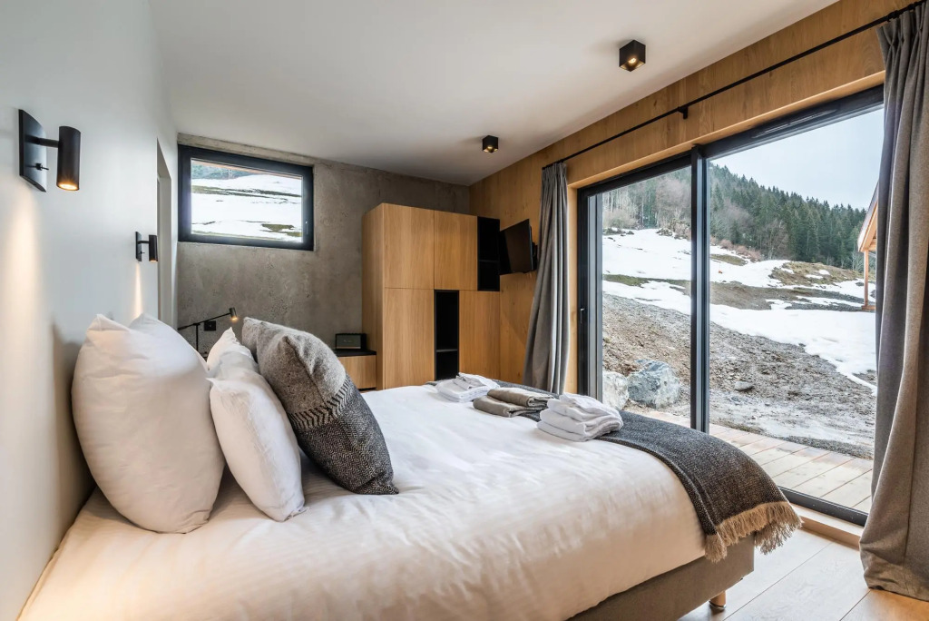 Nelcote - Design And Luxury Chalet with Hot Tub