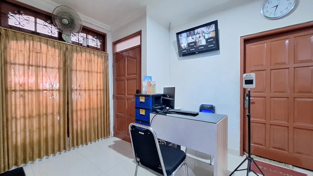 Urbanview le Reno Inn Wirobrajan by RedDoorz(Urbanview Le Reno Inn Wirobrajan)