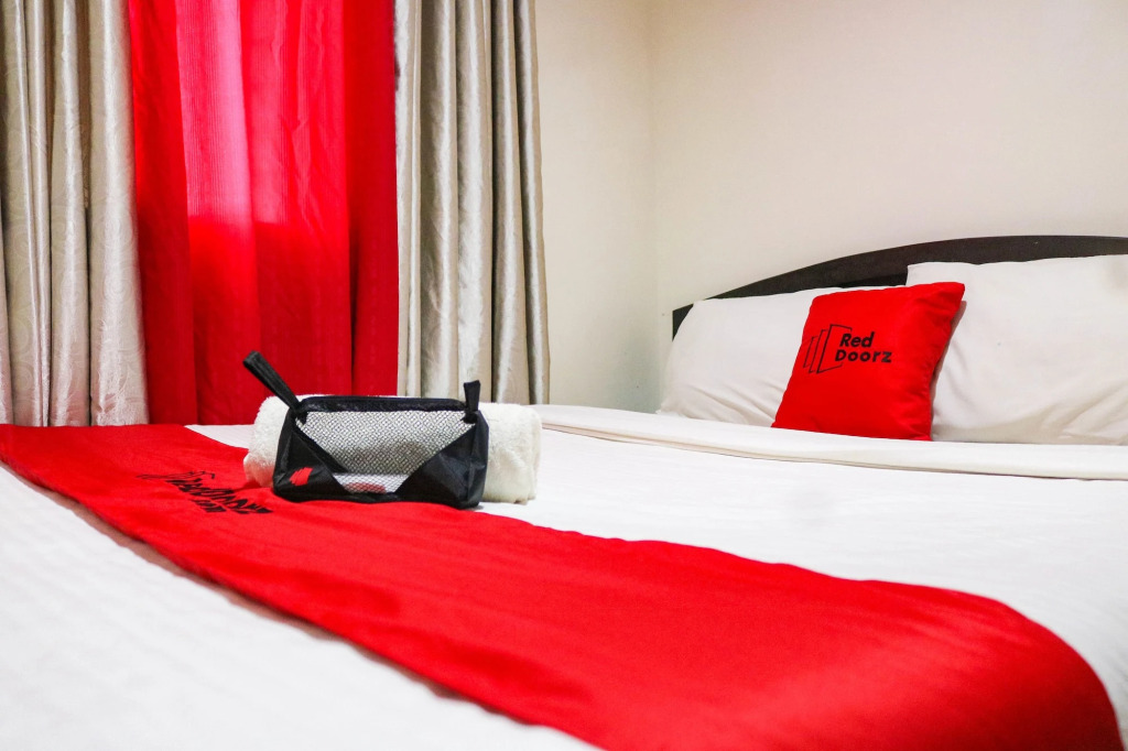 RedDoorz Plus at Strawberry Residences Mabolo Cebu FORMER RedDoorz Plus at Mabolo Cebu