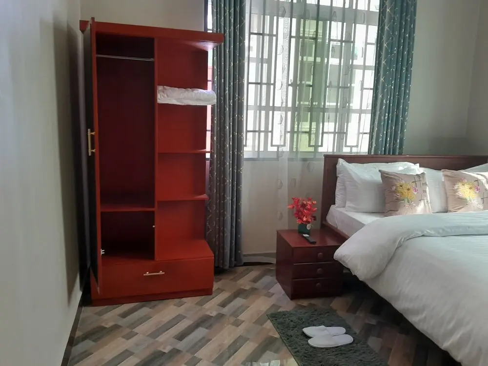 Villa Home Hotel & Apartment