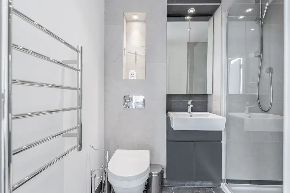 Emerald Apartments London