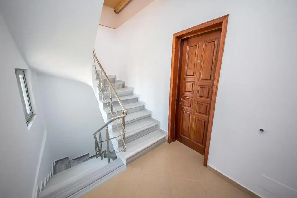 Himara Apartments