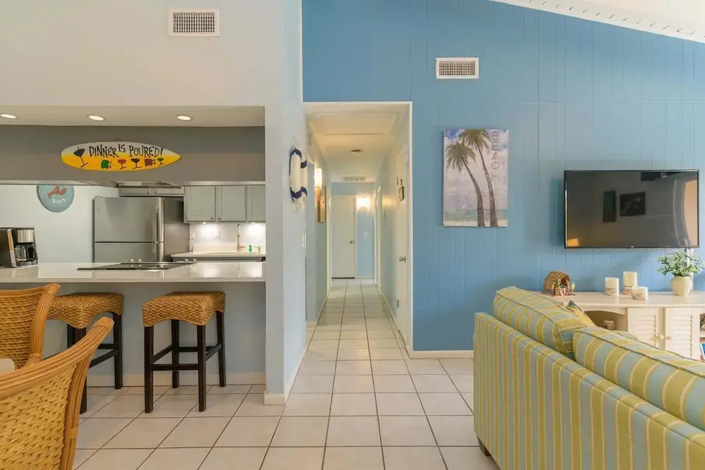 Tiki 217 - Oceanview Condo At The Tiki W/ Pools 2 Bedroom Condo