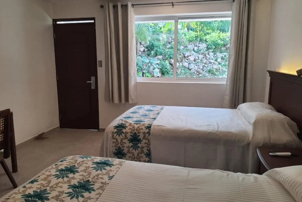 Hotel Puerta Chichen