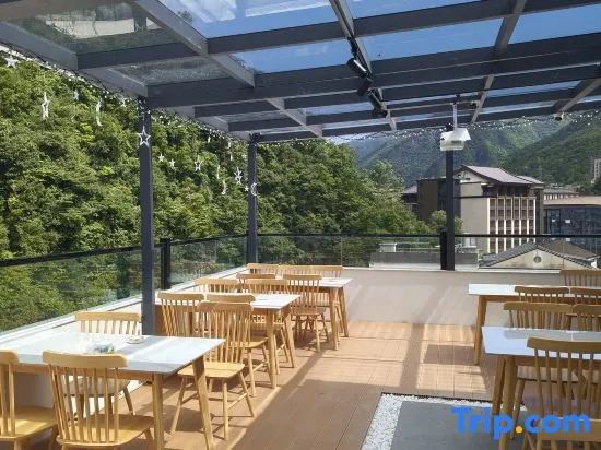 Shennongjia Yunshan Zhuli Homestay (Muyu Branch)